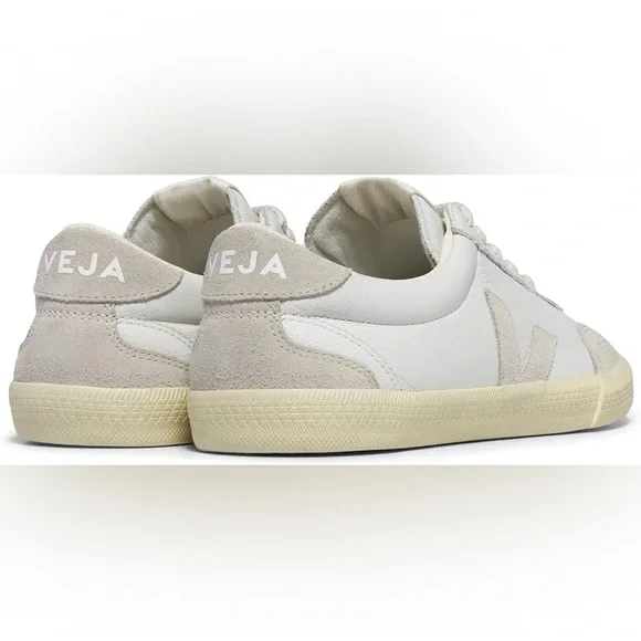 Veja Volley Sneakers - Picture 2 of 9